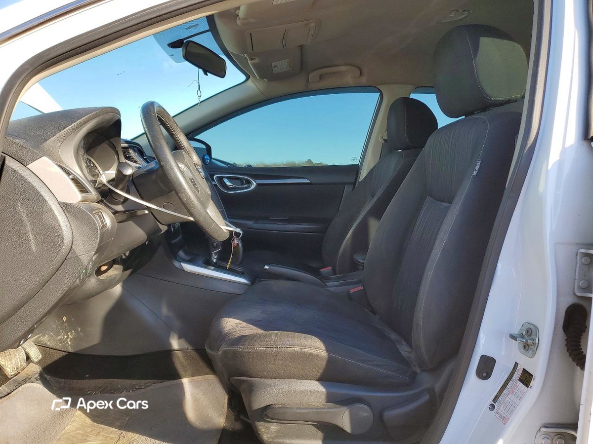 Nissan Sentra 2019