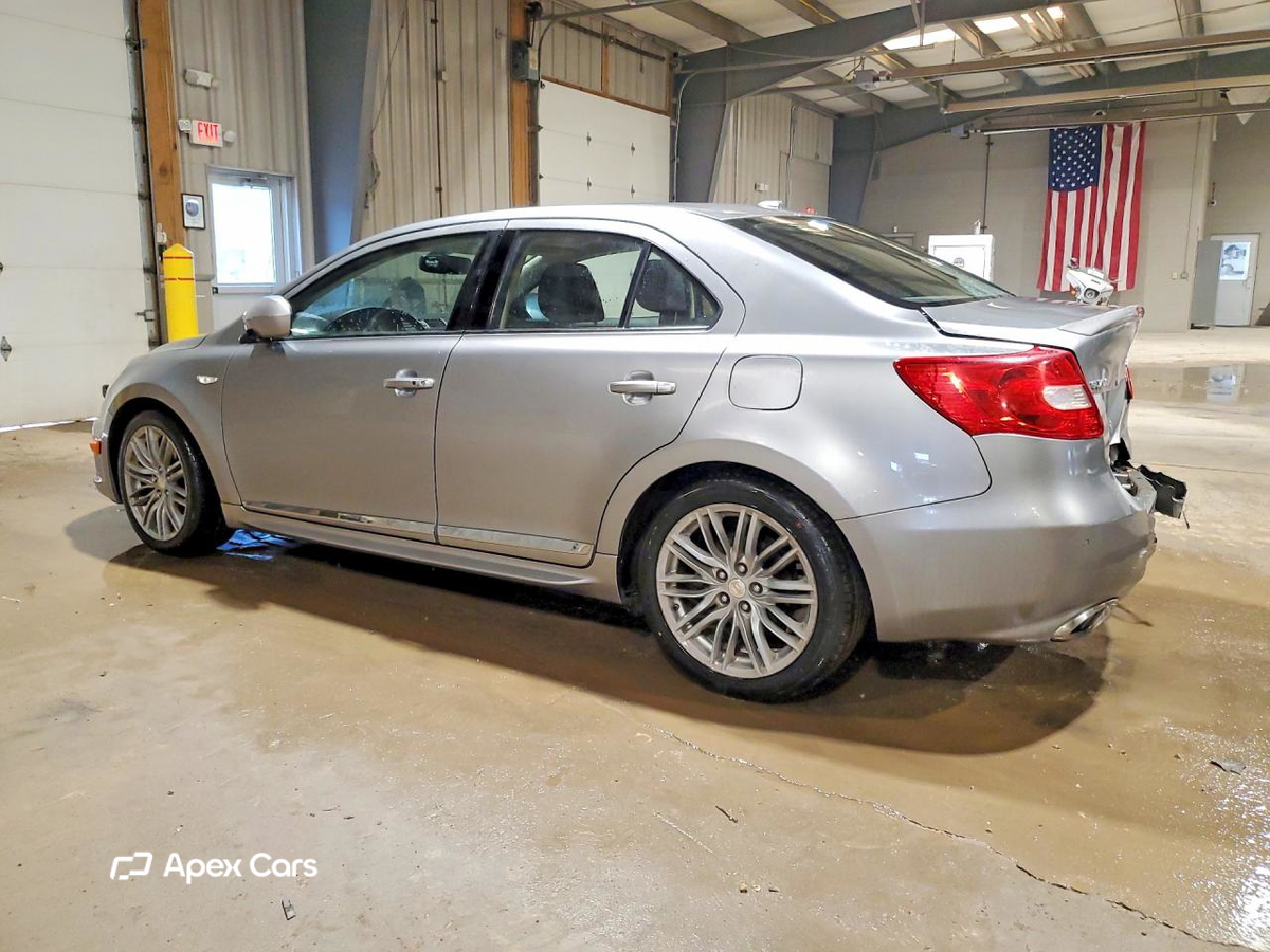 Suzuki Kizashi 2011