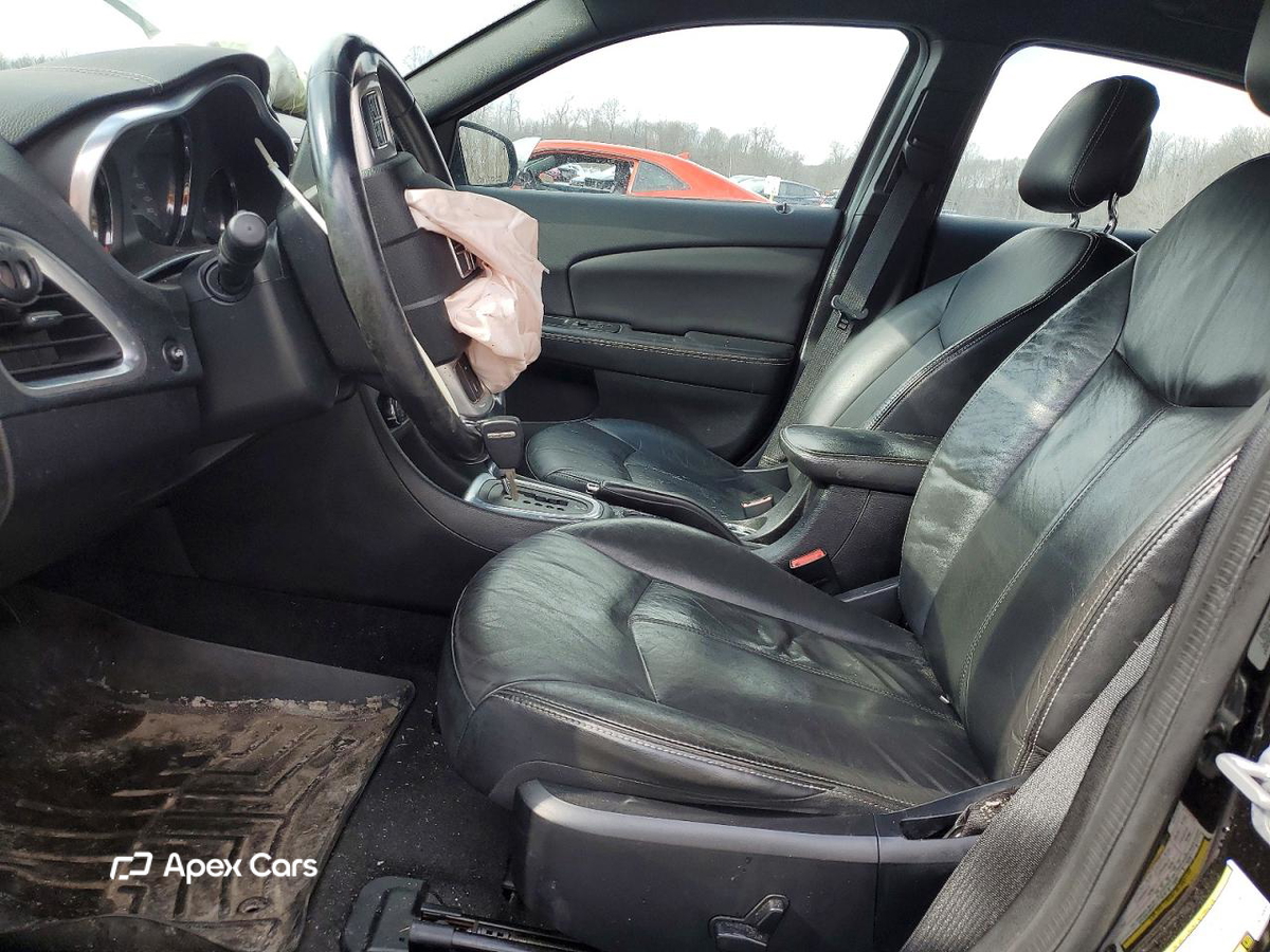 Dodge Avenger 2013