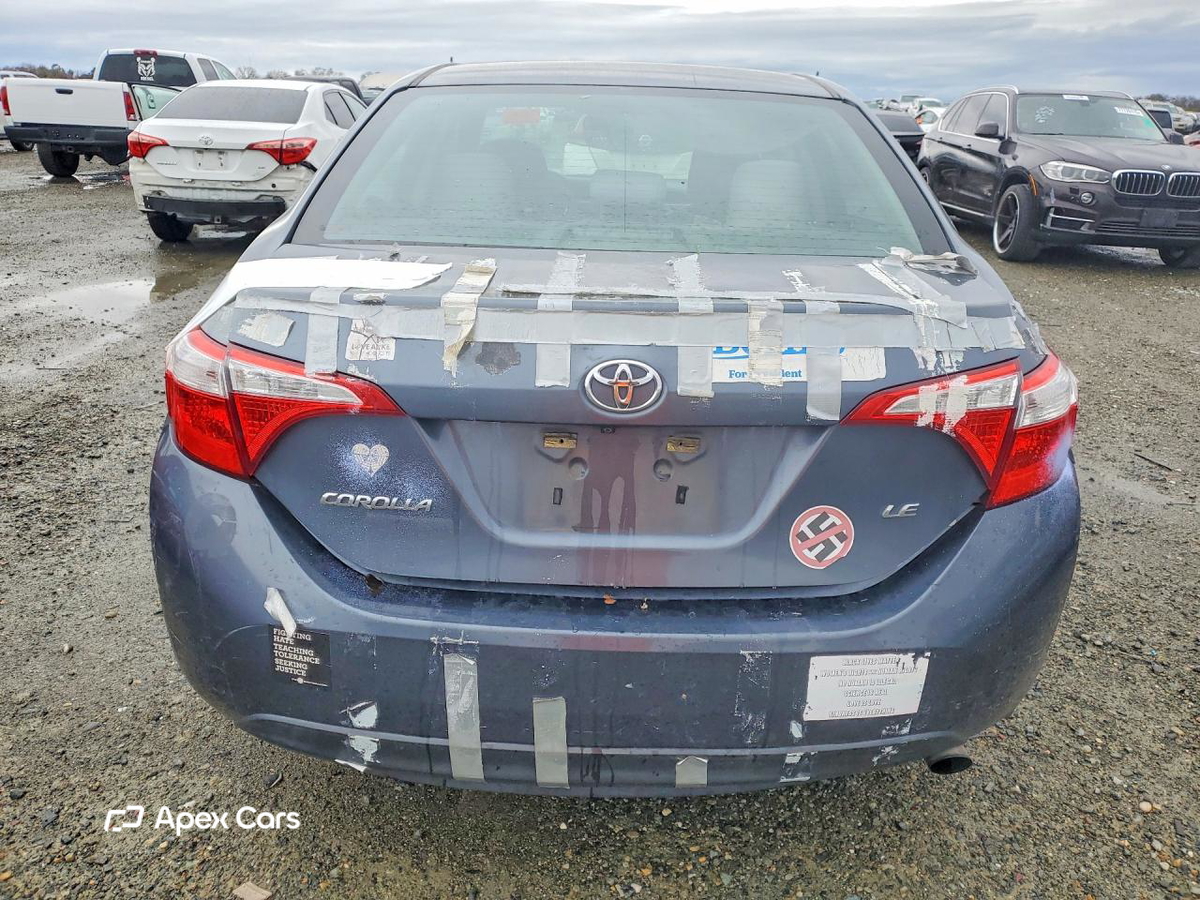 Toyota Corolla 2015