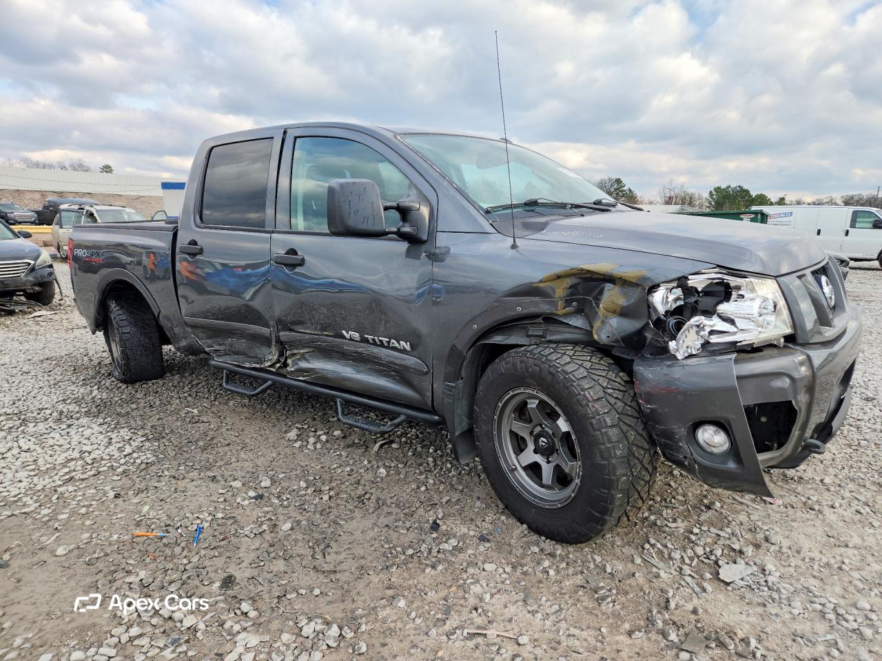 Nissan Titan 2011