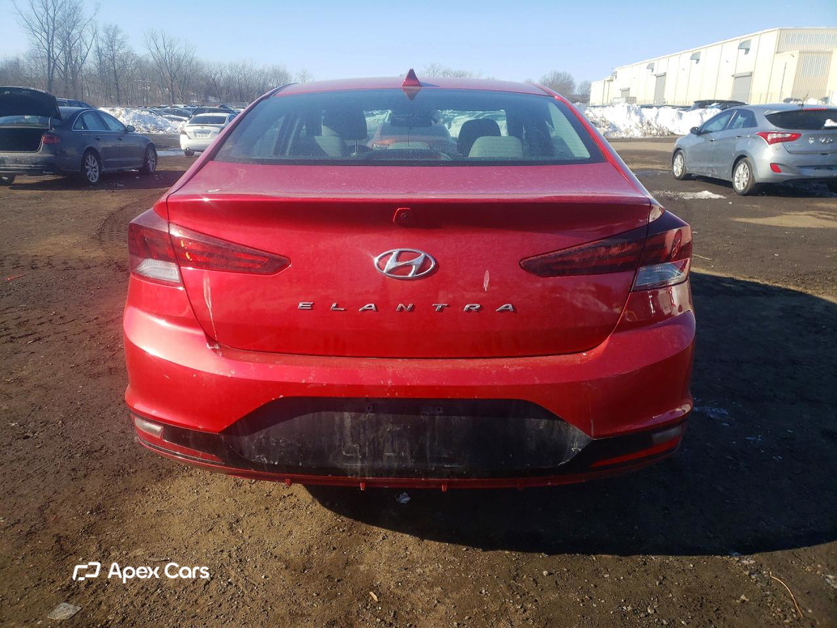 Hyundai Elantra 2020