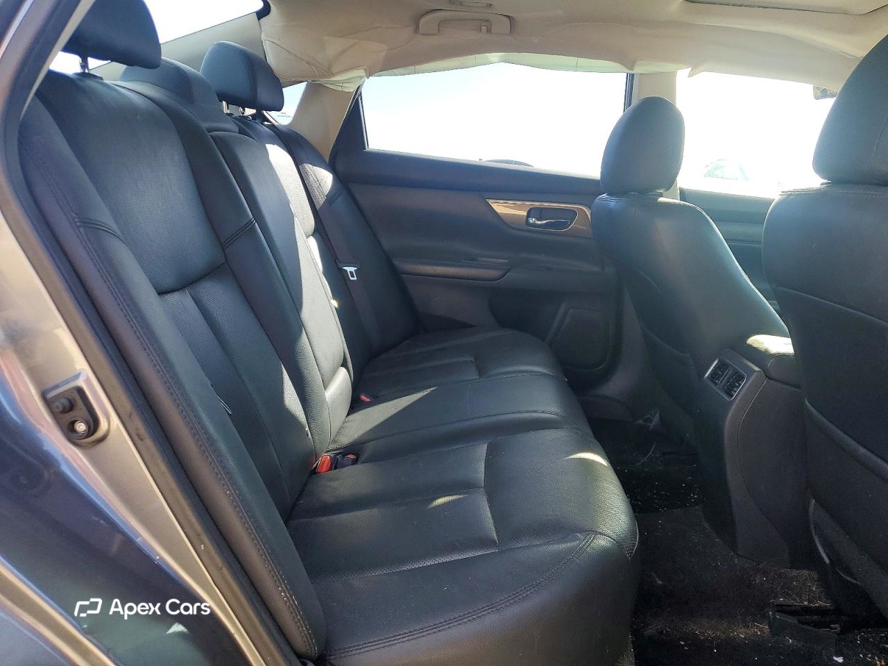 Nissan Altima 2015