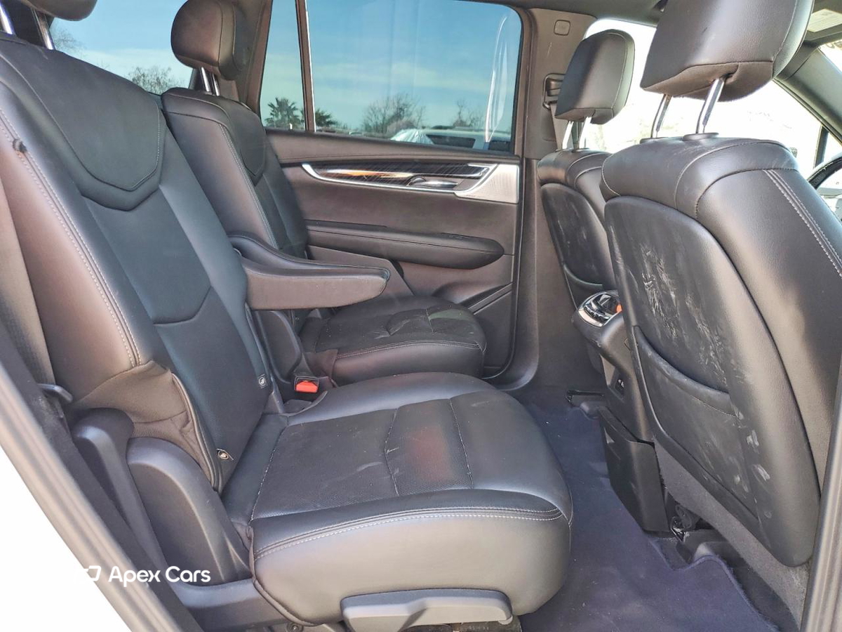 Cadillac XT6 2022