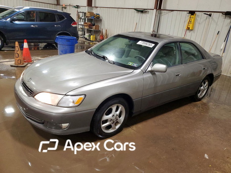 Lexus ES 2000 - Image 1 of 12