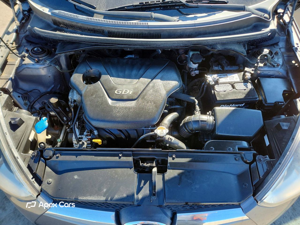 Hyundai Veloster 2012