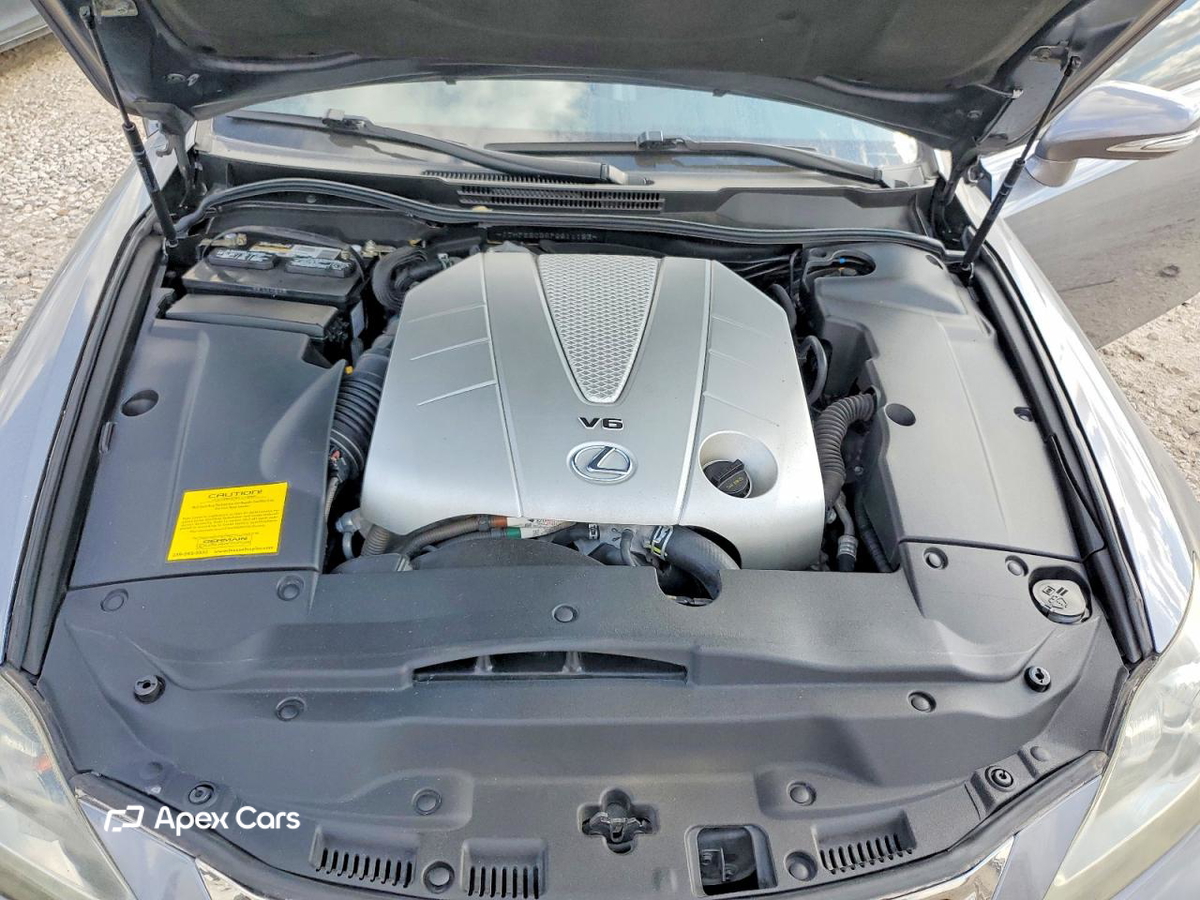 Lexus IS 2015