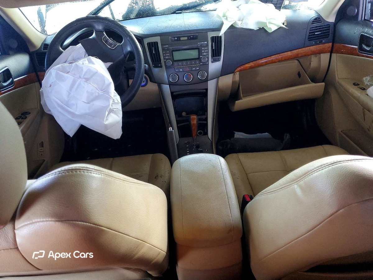 Hyundai Sonata 2010