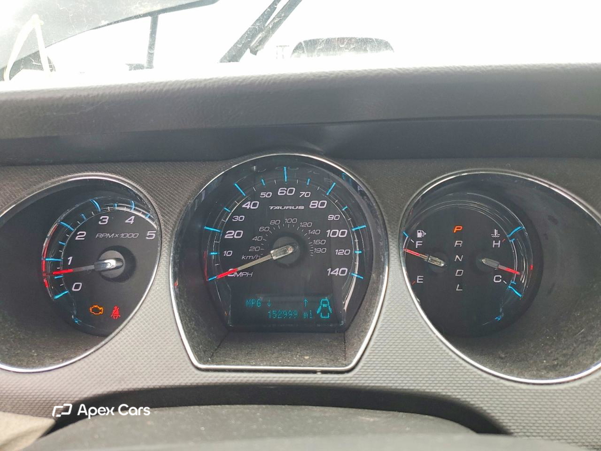 Ford Taurus 2011