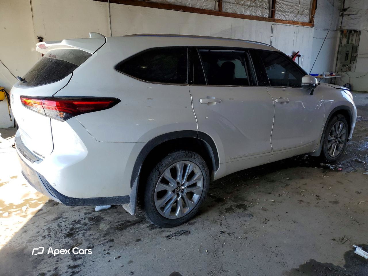 Toyota Highlander 2020