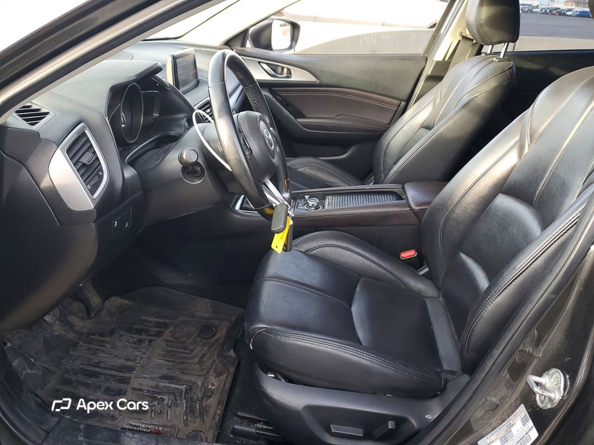 Mazda 3 2018