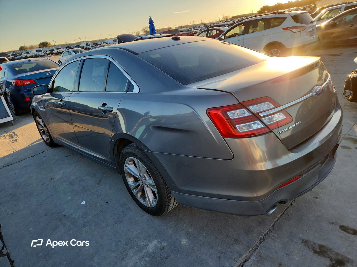 Ford Taurus 2013