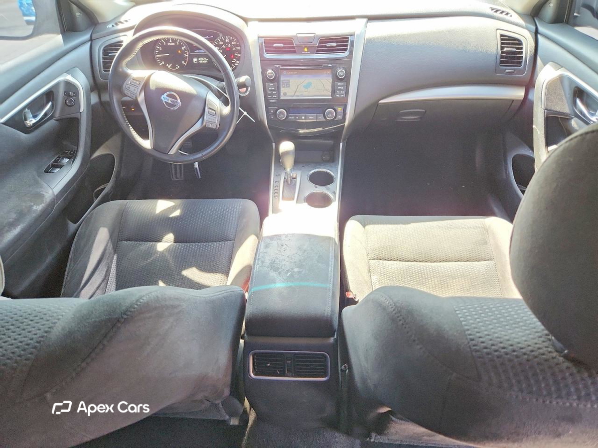 Nissan Altima 2015