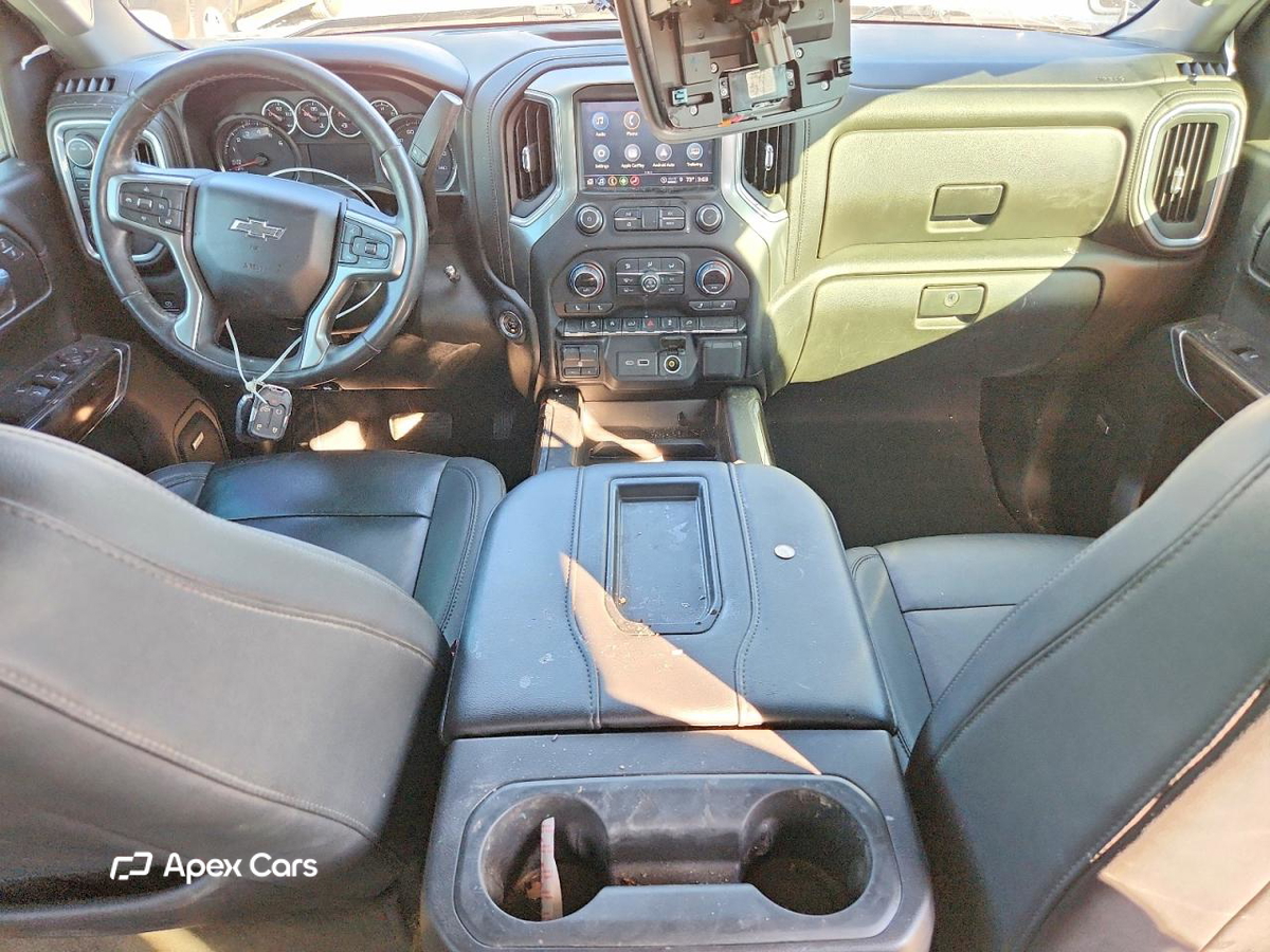 Chevrolet Silverado 2021
