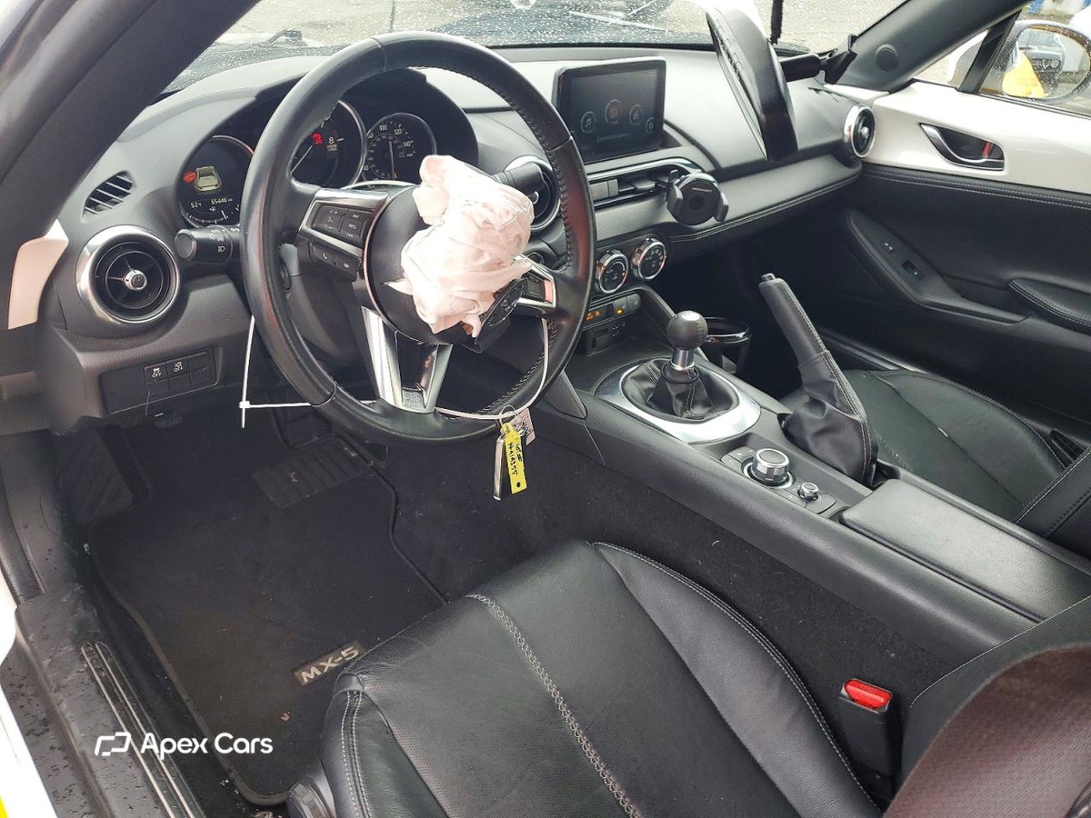 Mazda MX-5 2021