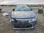 Lexus ES 2019