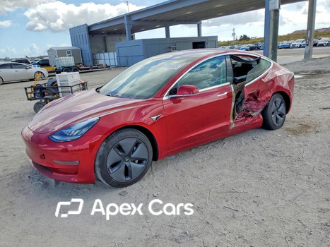 Tesla Model 3 2019 - Image 1 of 13