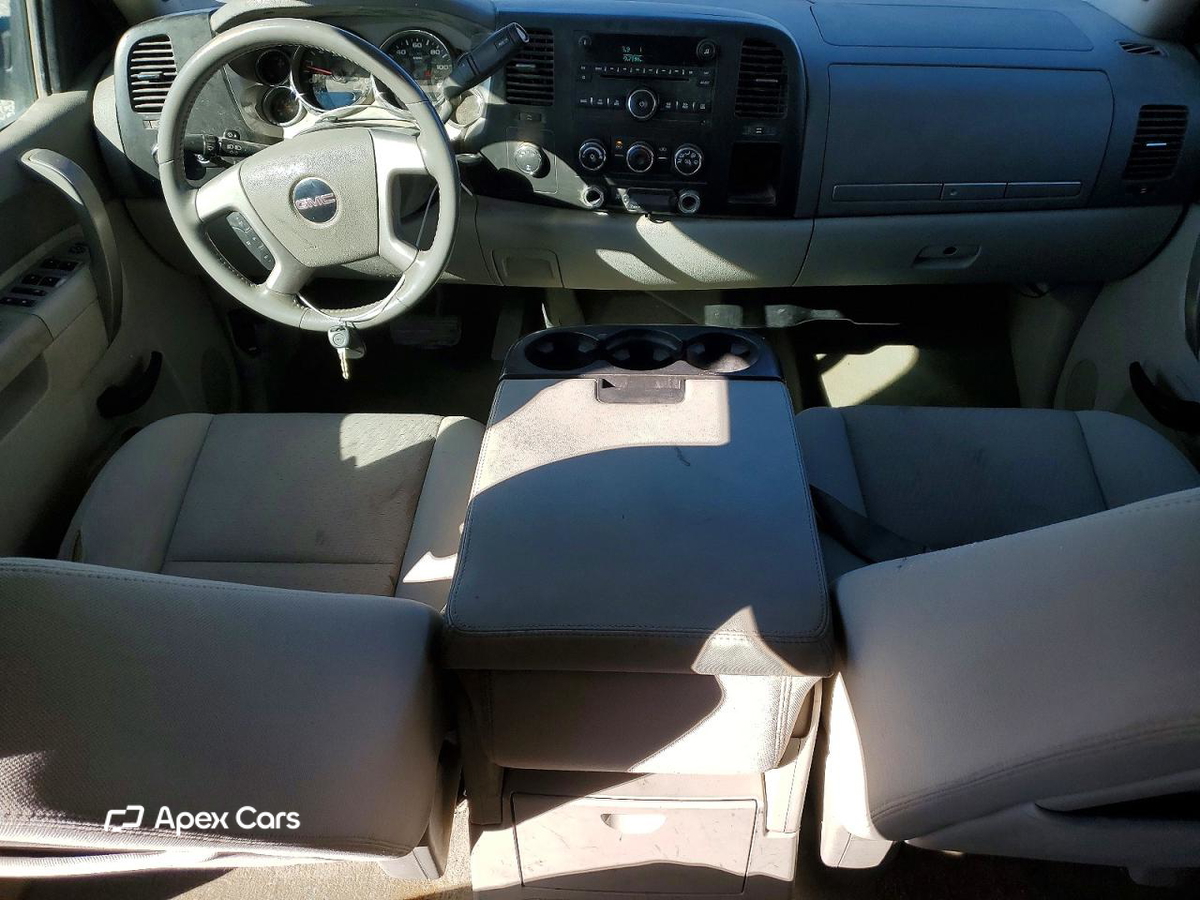 GMC Sierra 2010