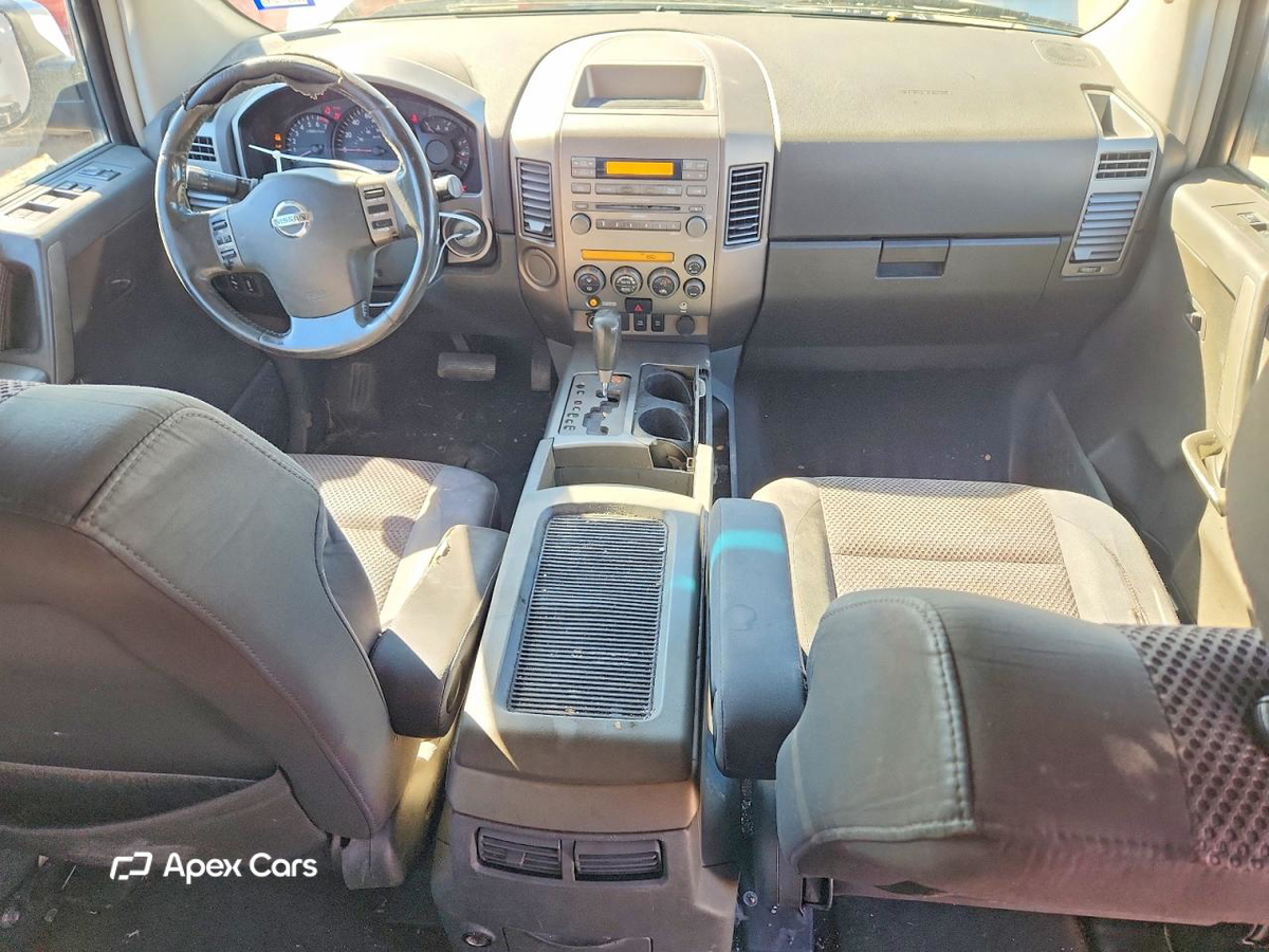 Nissan Armada 2006