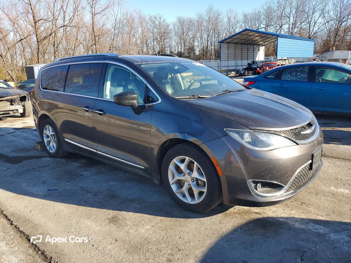 Chrysler Pacifica 2018