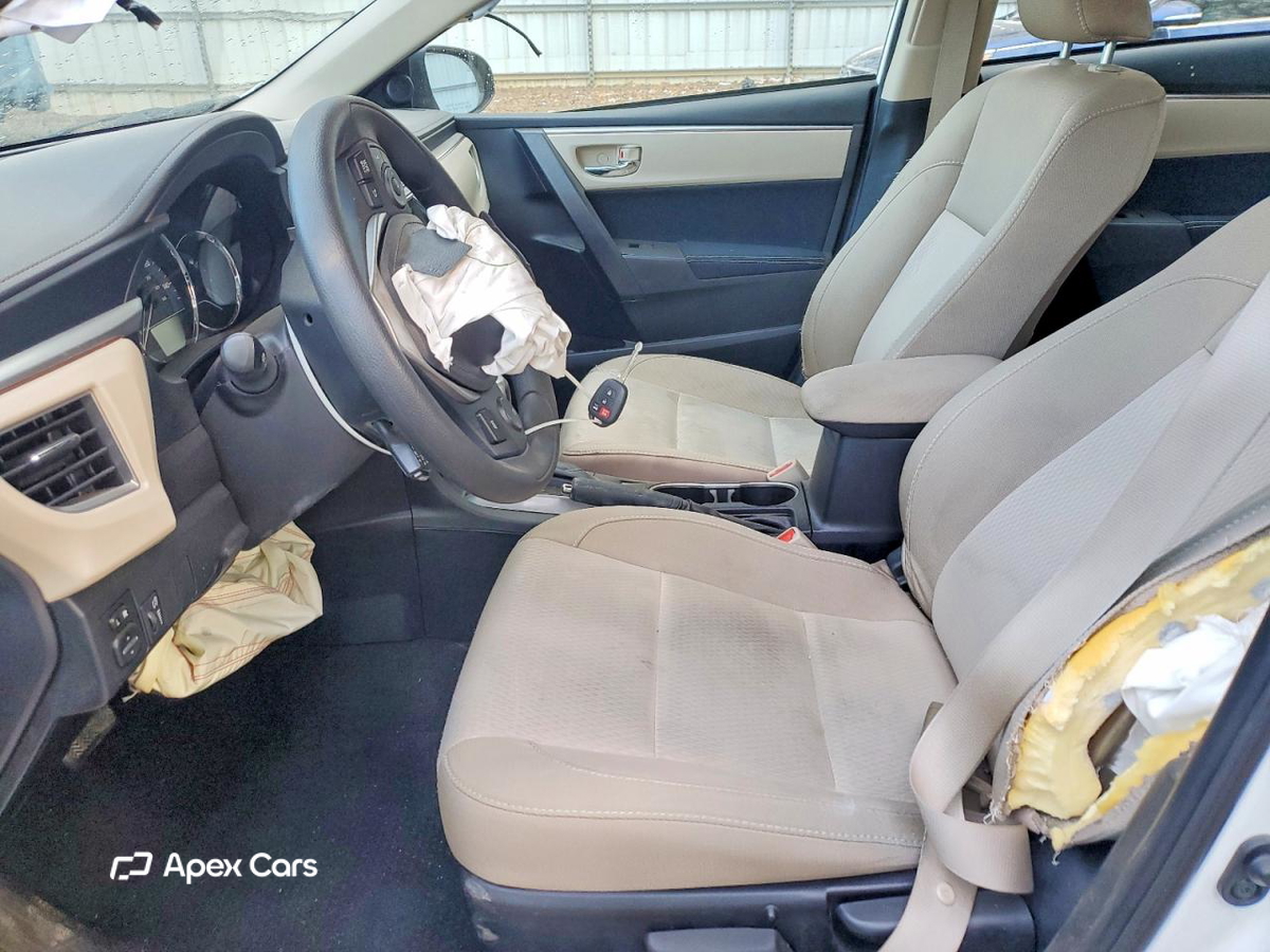 Toyota Corolla 2015