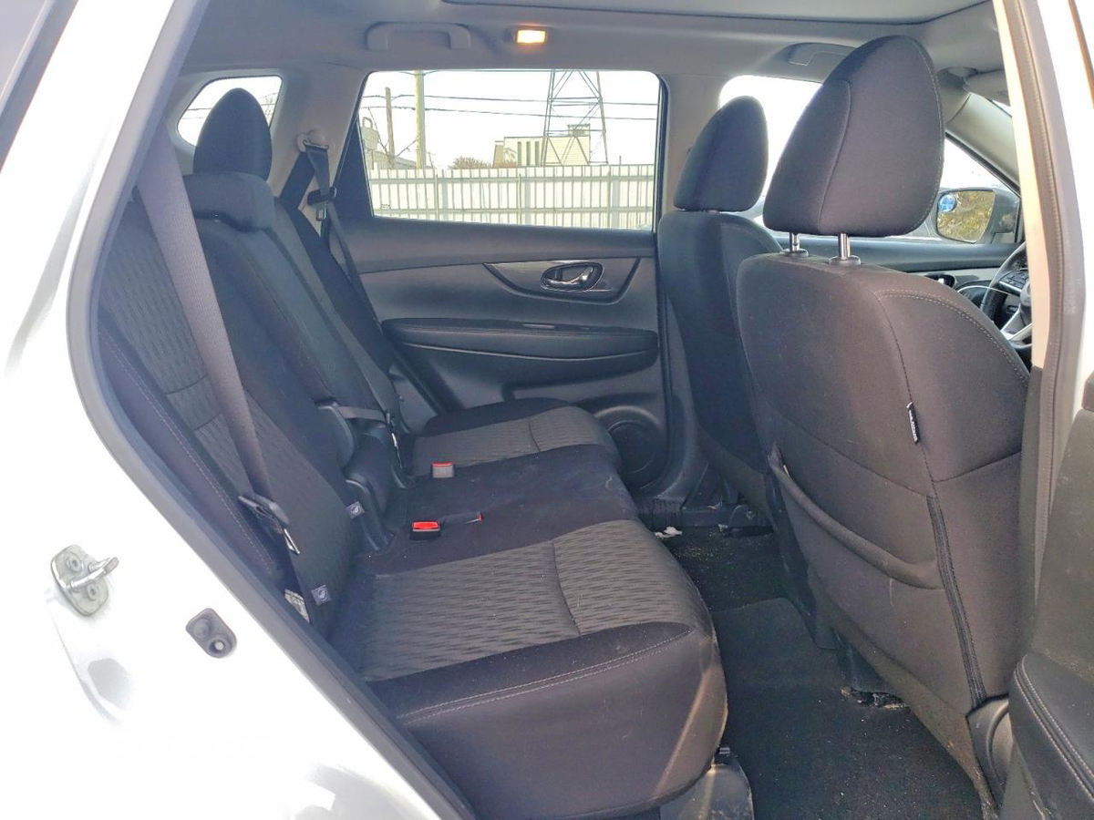 Nissan Rogue 2020