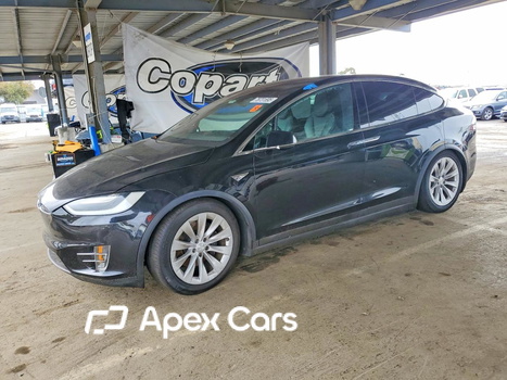 Tesla Model X 2016 - Image 1 of 12