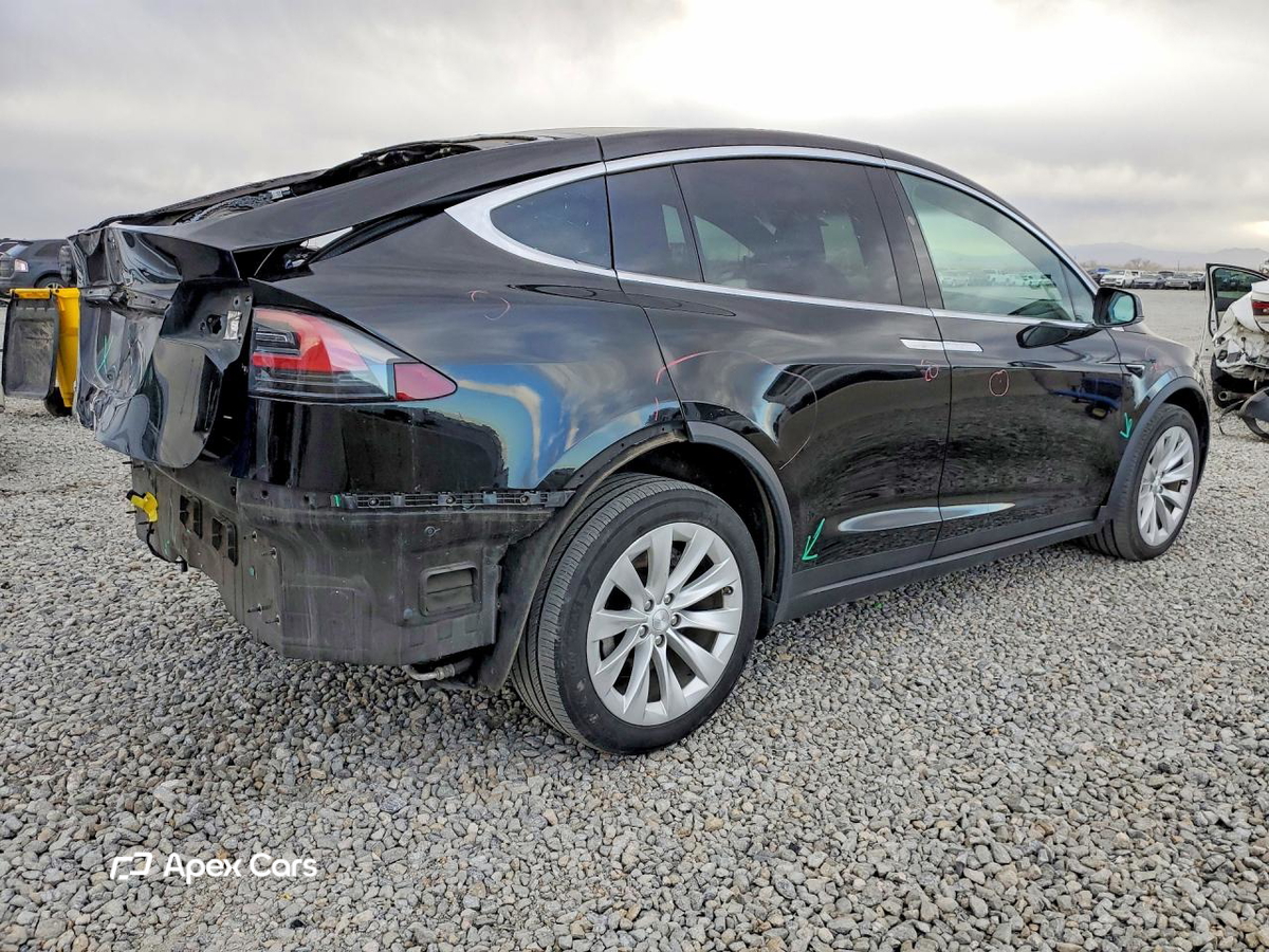 Tesla Model X 2017