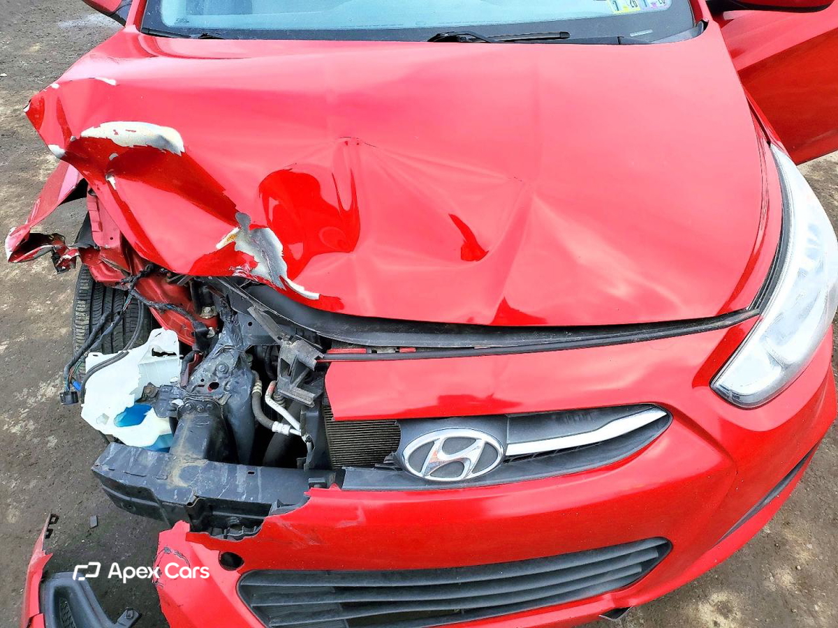 Hyundai Accent 2015