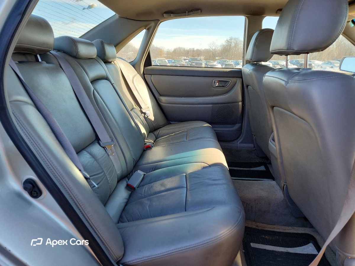Toyota Avalon 2000