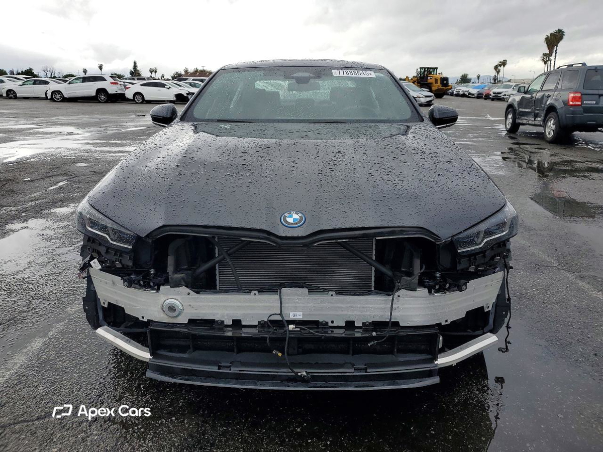 BMW i5 2024