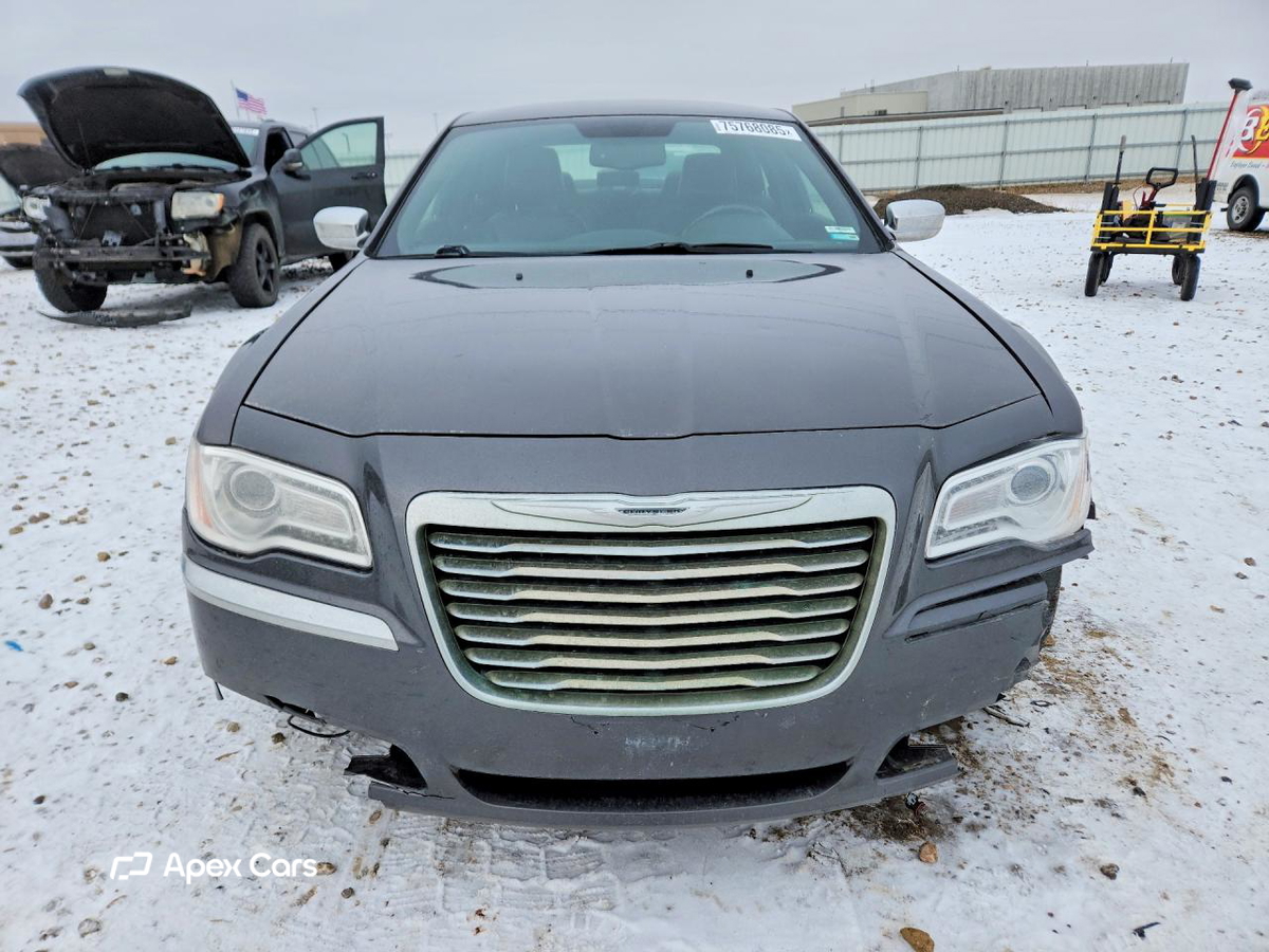Chrysler 300 2013