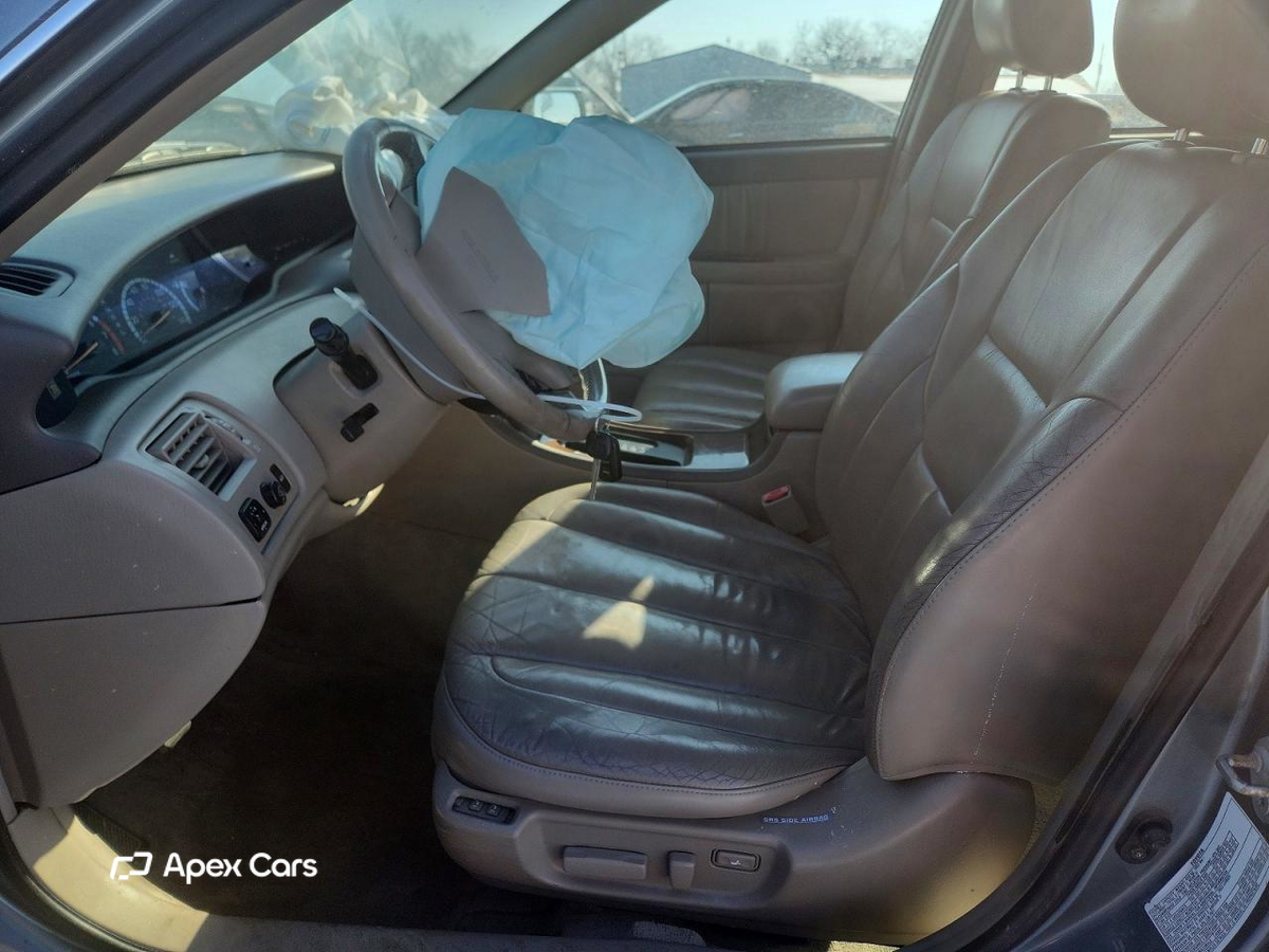 Toyota Avalon 2000