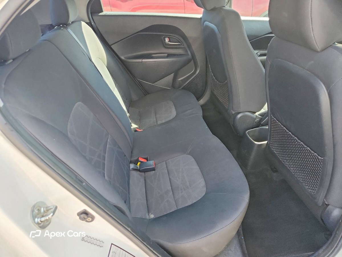Kia Rio 2012