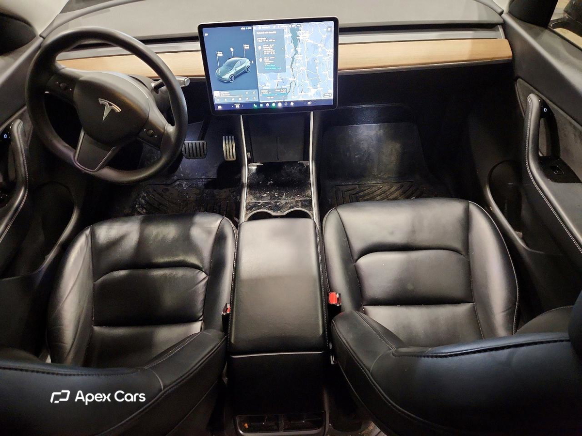 Tesla Model Y 2020