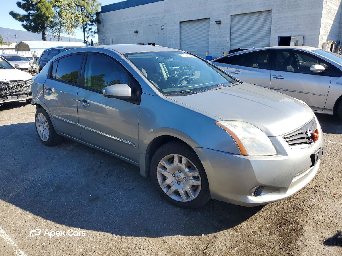 Nissan Sentra 2010