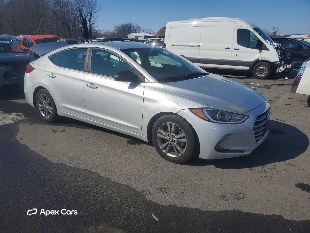 Hyundai Elantra 2017