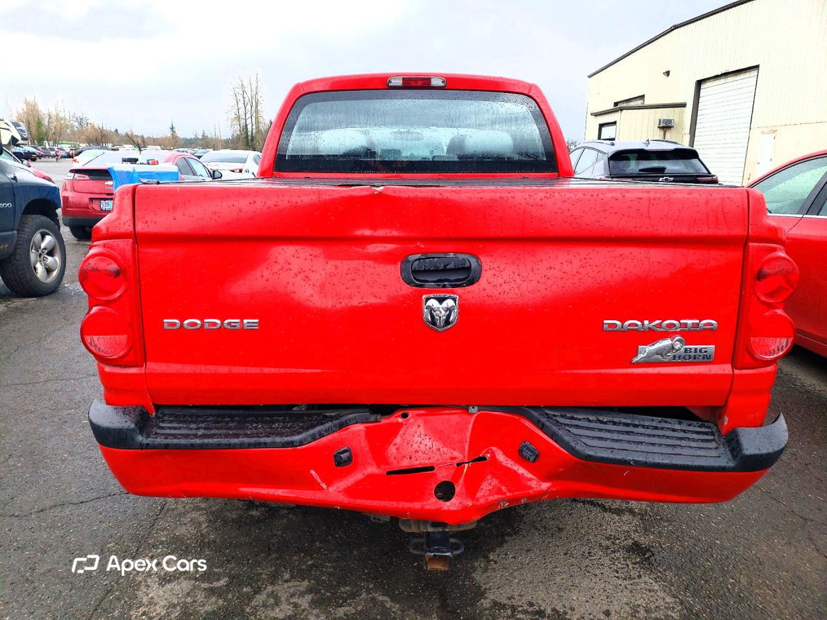 Dodge Dakota 2011
