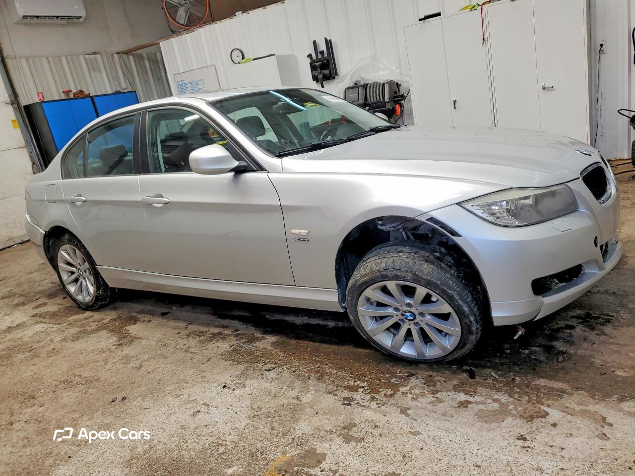 BMW Series 3 2011