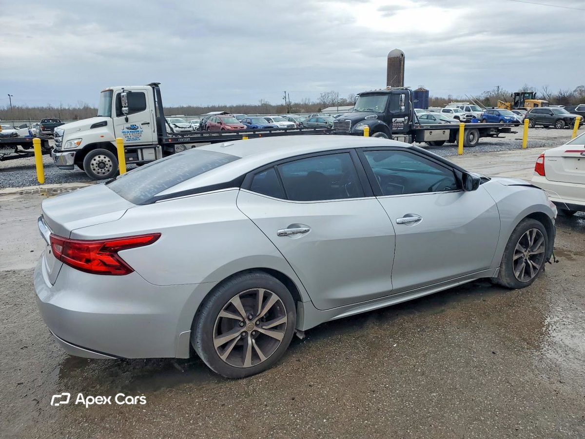 Nissan Maxima 2018
