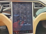 Tesla Model S 2015