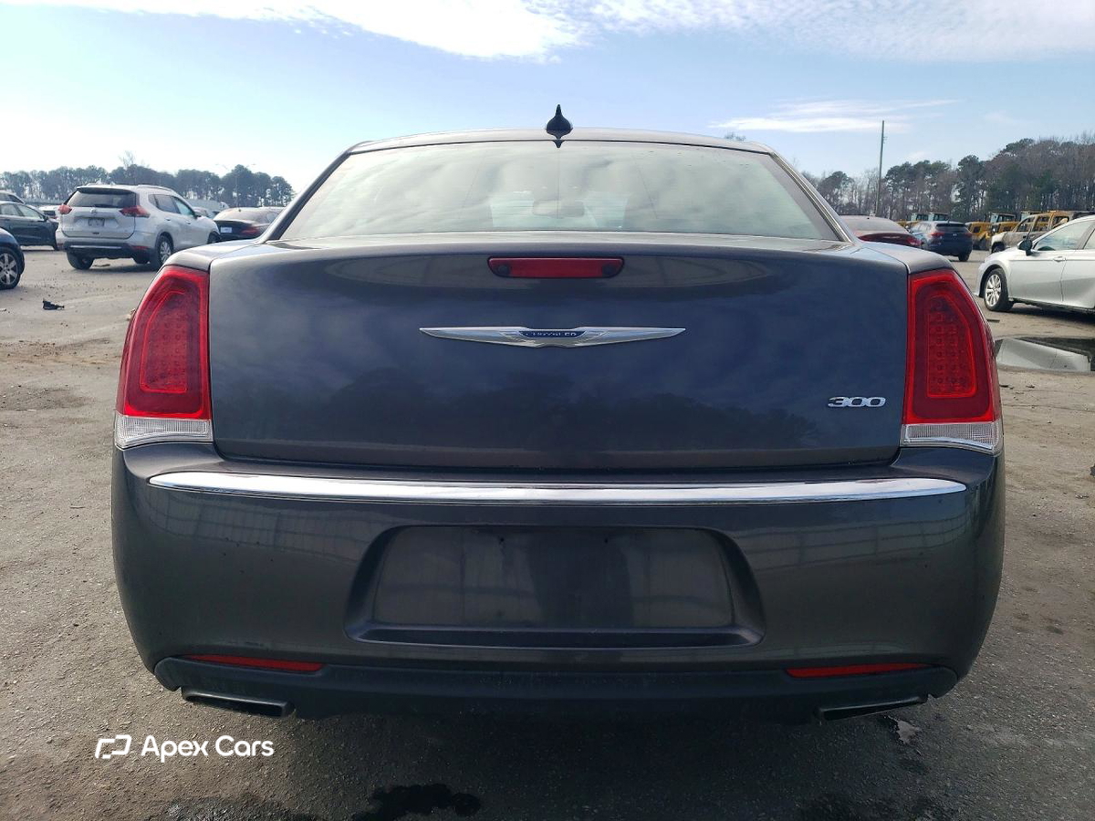 Chrysler 300 2015
