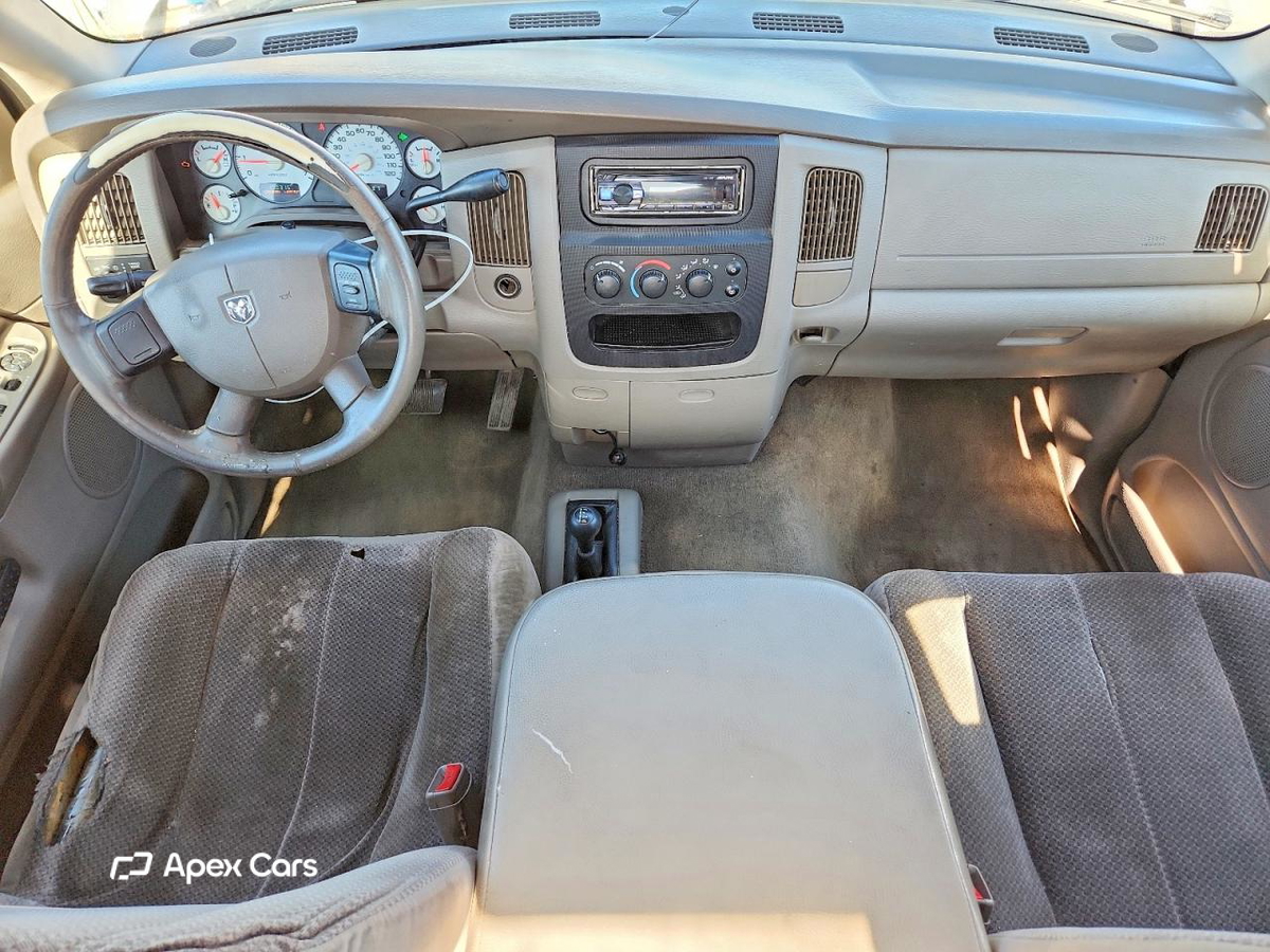 Dodge RAM 2005