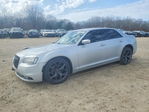 Chrysler 300 2021