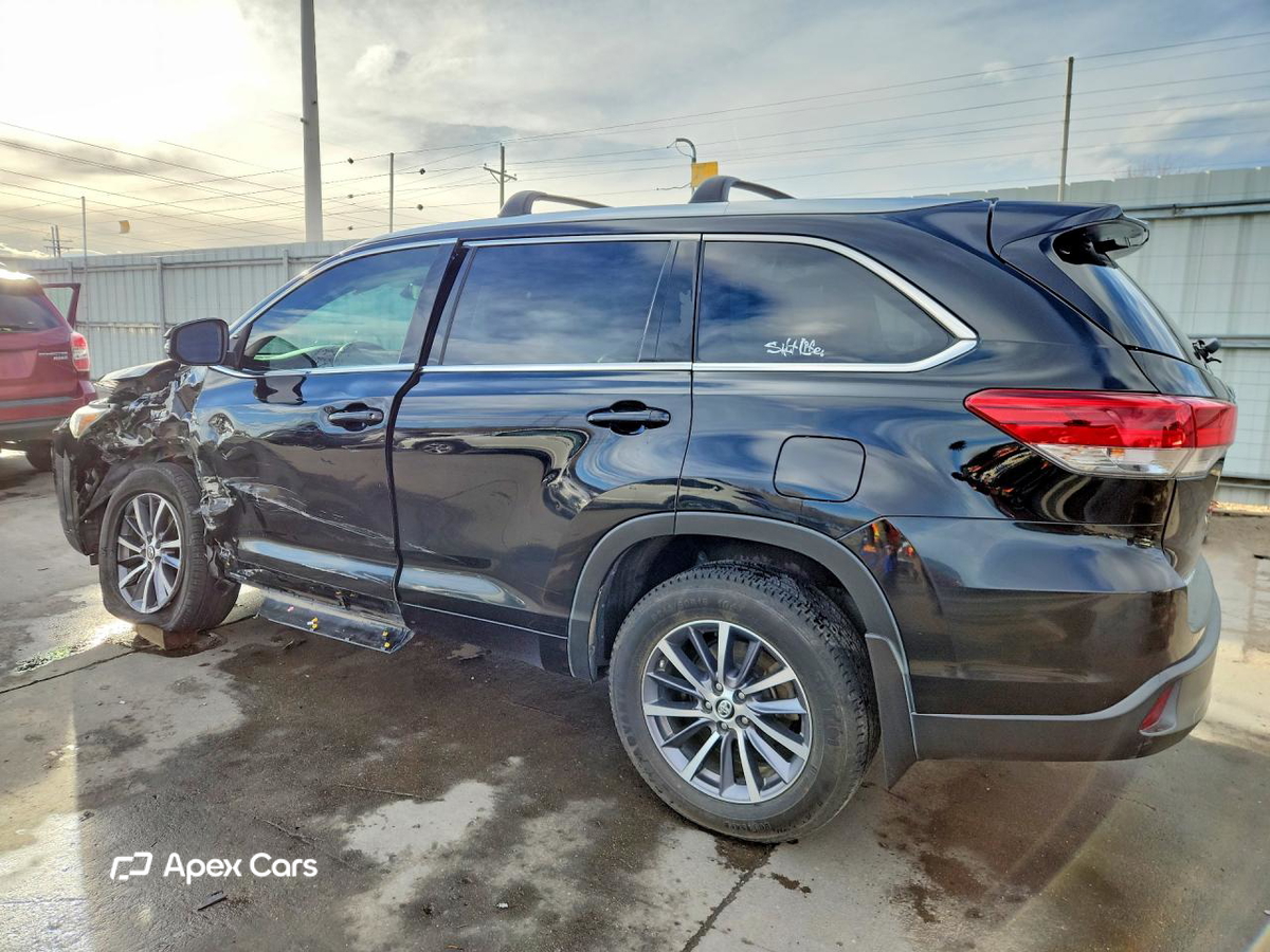 Toyota Highlander 2018