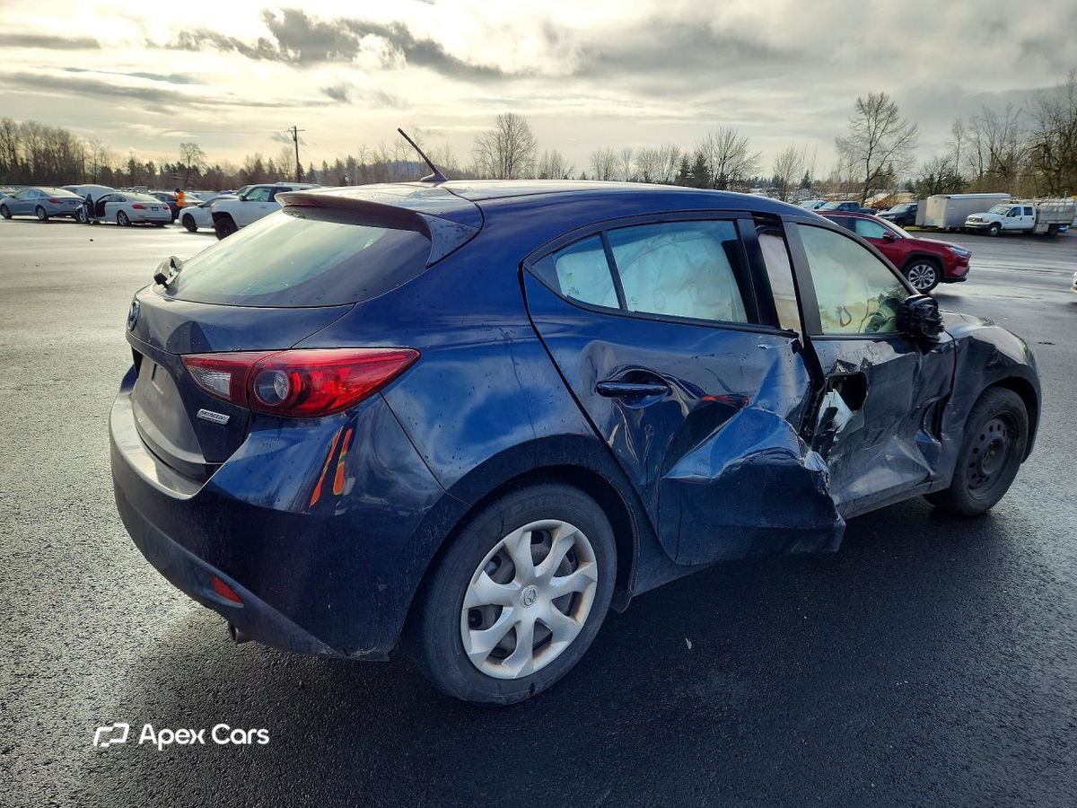 Mazda 3 2016