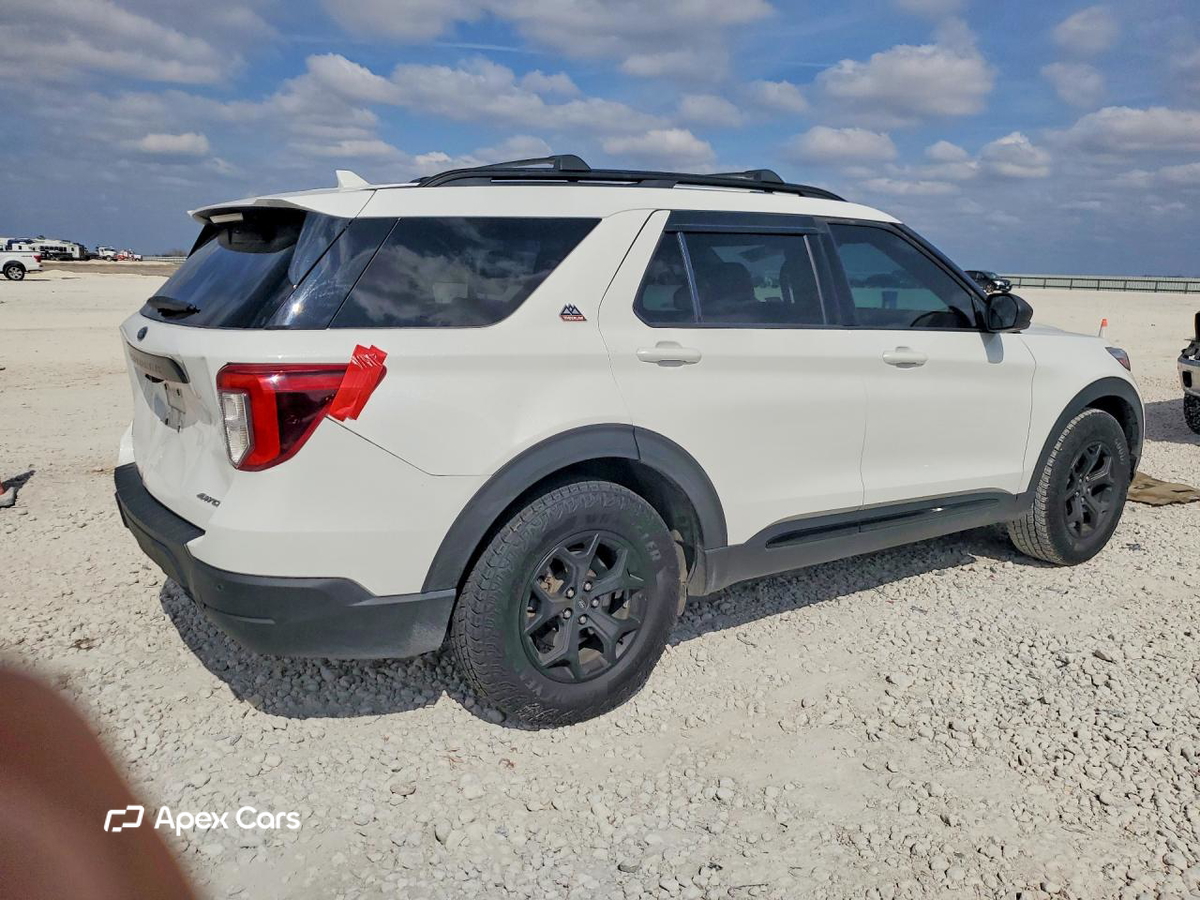 Ford Explorer 2021