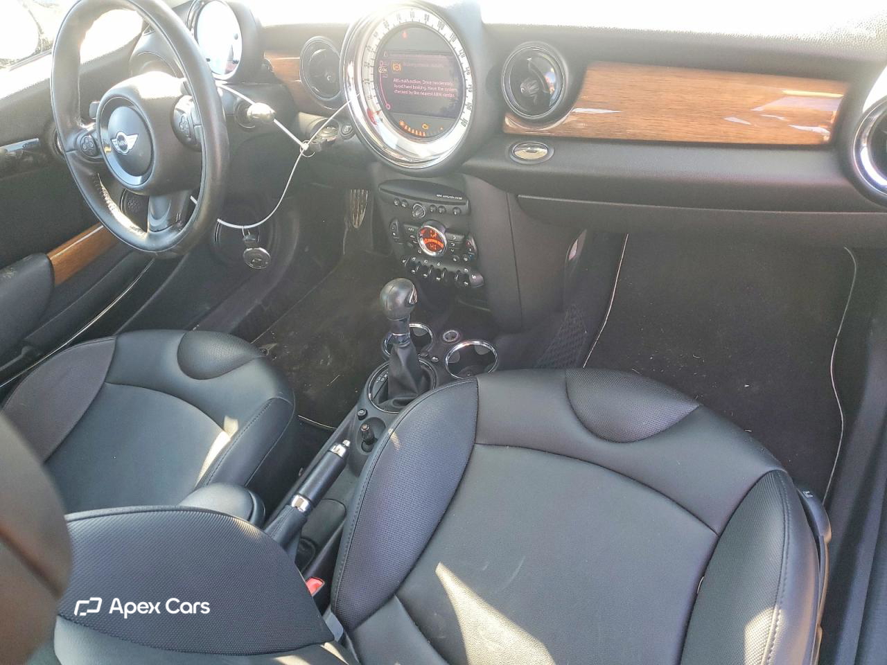 MINI Cooper 2012