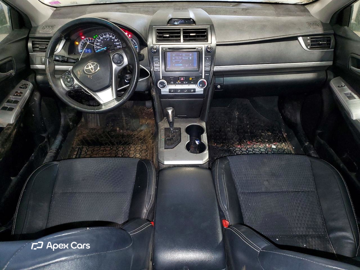 Toyota Camry 2012