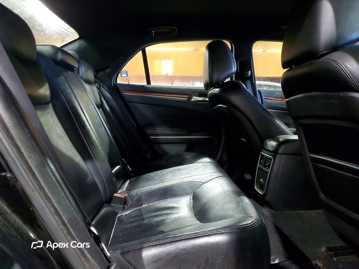 Chrysler 300 2012